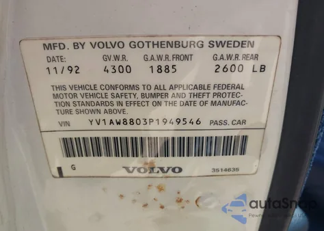 1993 Volvo 240 z USA, uszkodzony, nr VIN YV1AW8803P1949546